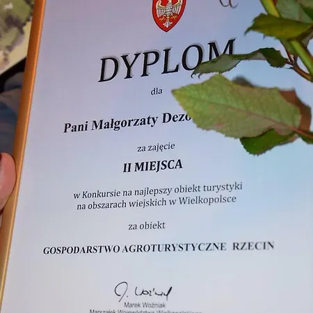 مزرعة للإقامة Agroturystyka Rzecin فرونكي